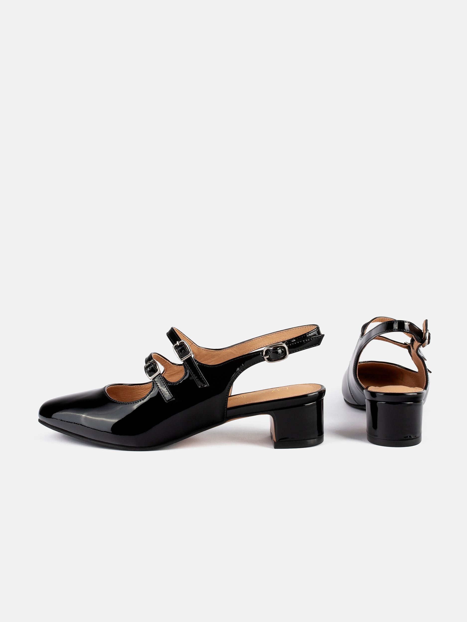 348e631a12c3bd6bccc053f38d05bd2b