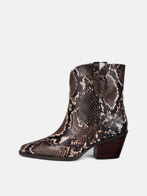 d4b1620030e0a3b147aa3a7ea4da5dc2