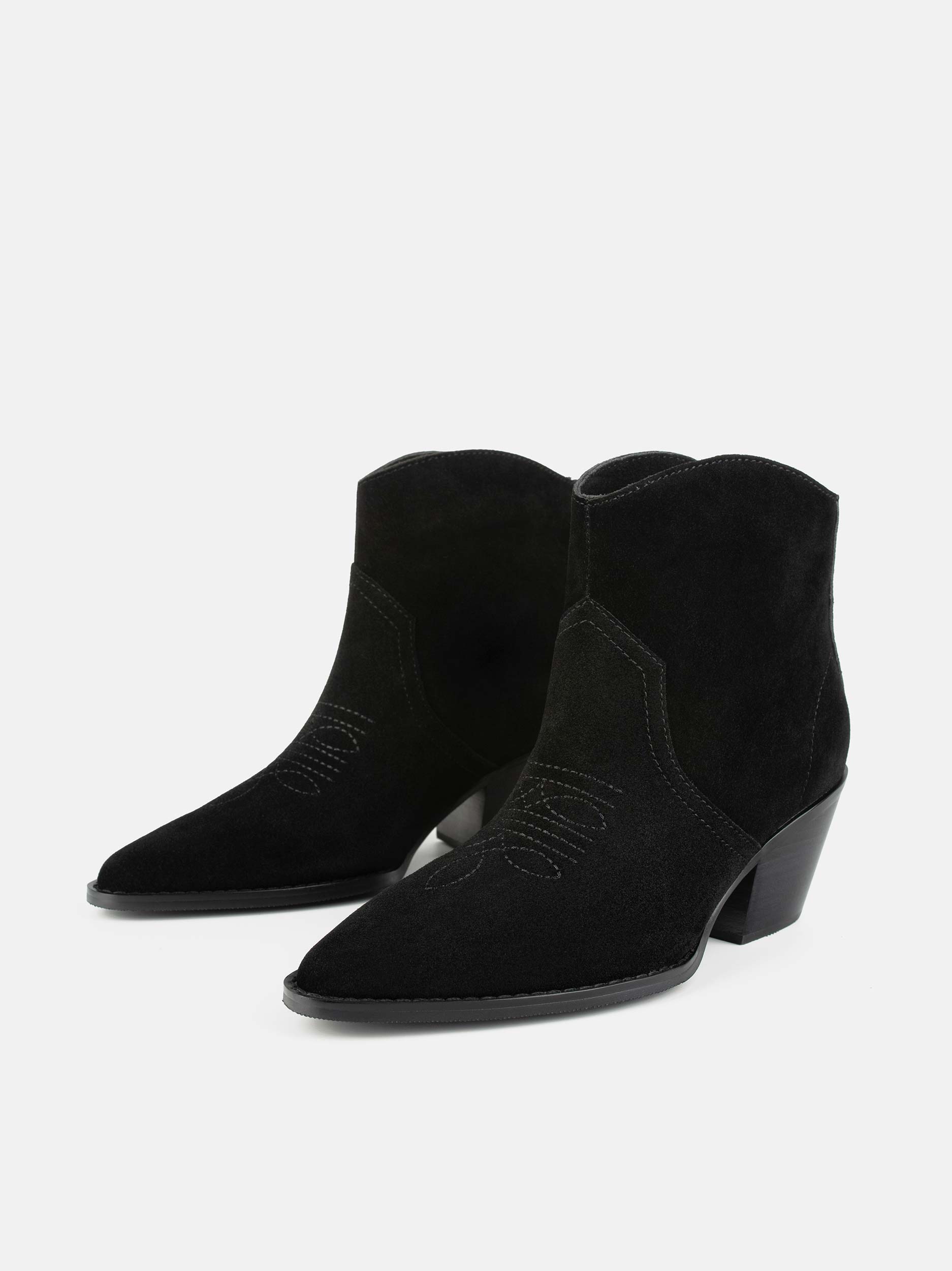 d054ae8f6e0f0ffd5fa2cc80a6086b13