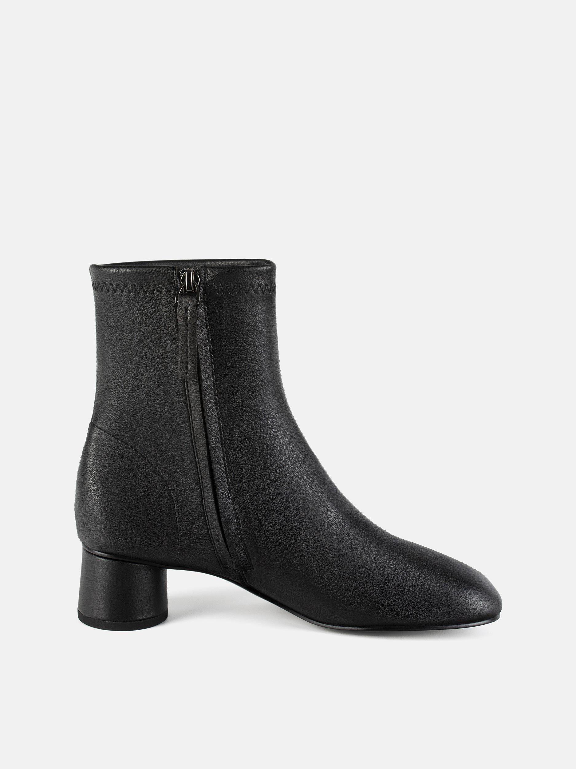 0dcfa0fae285629e332e06d770c4948a