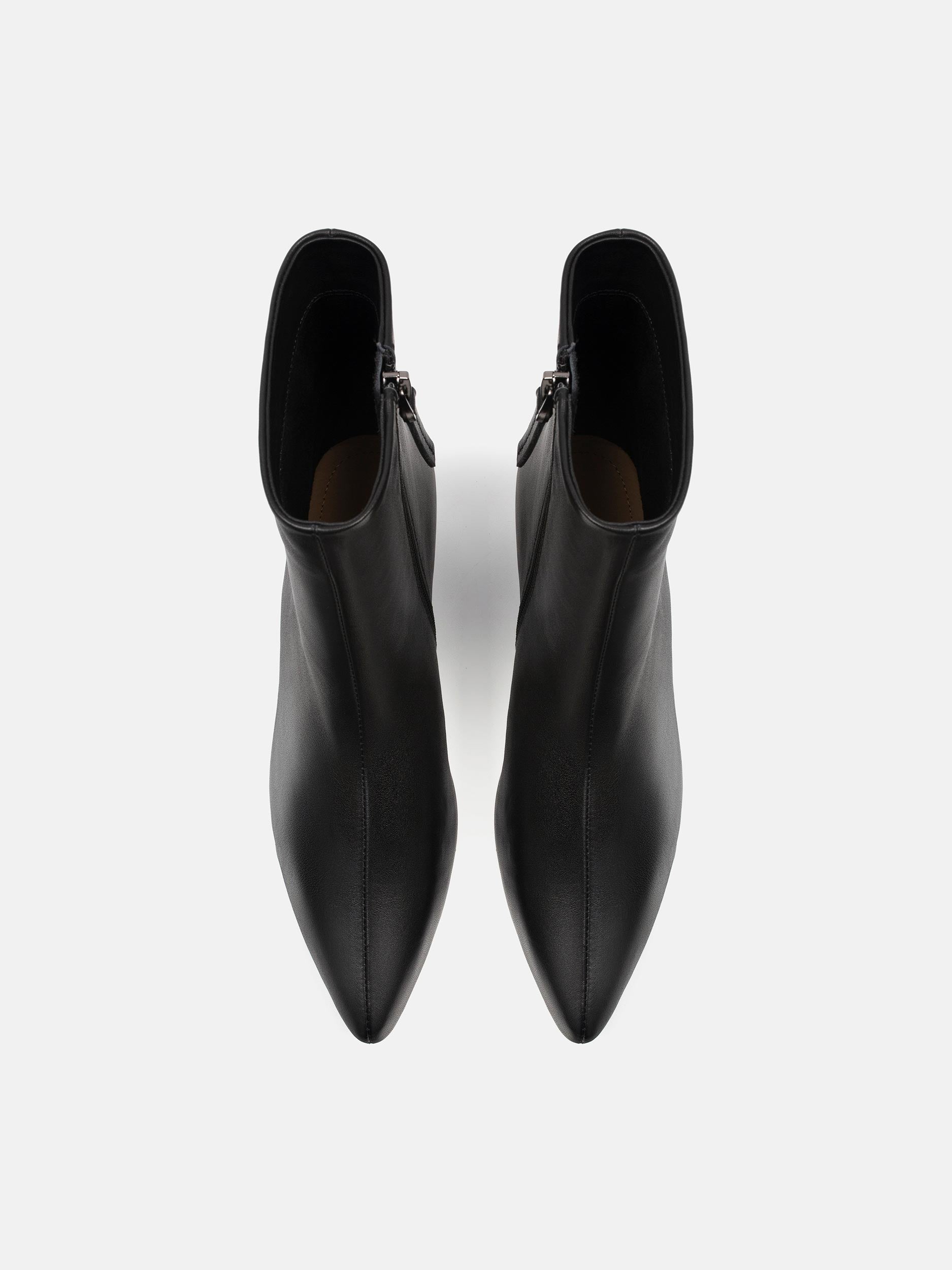 f56e2afa6b04a9e1494bdff573c6bad6