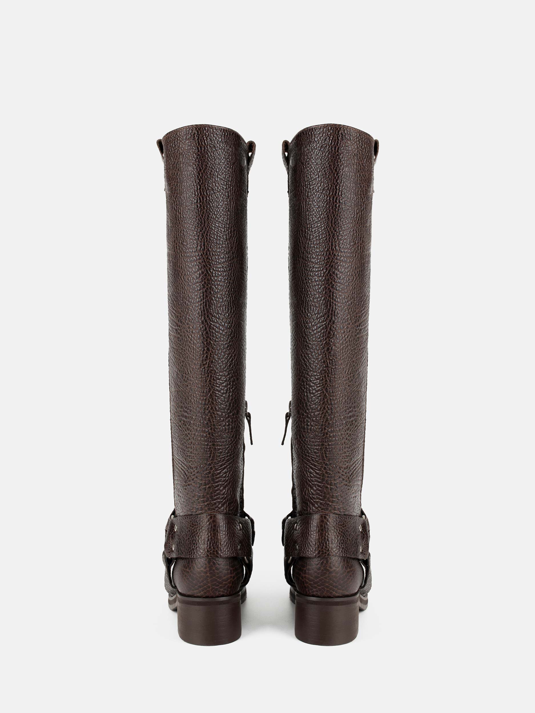 d6b0bcba379330e2c2bcad9e99de55d3