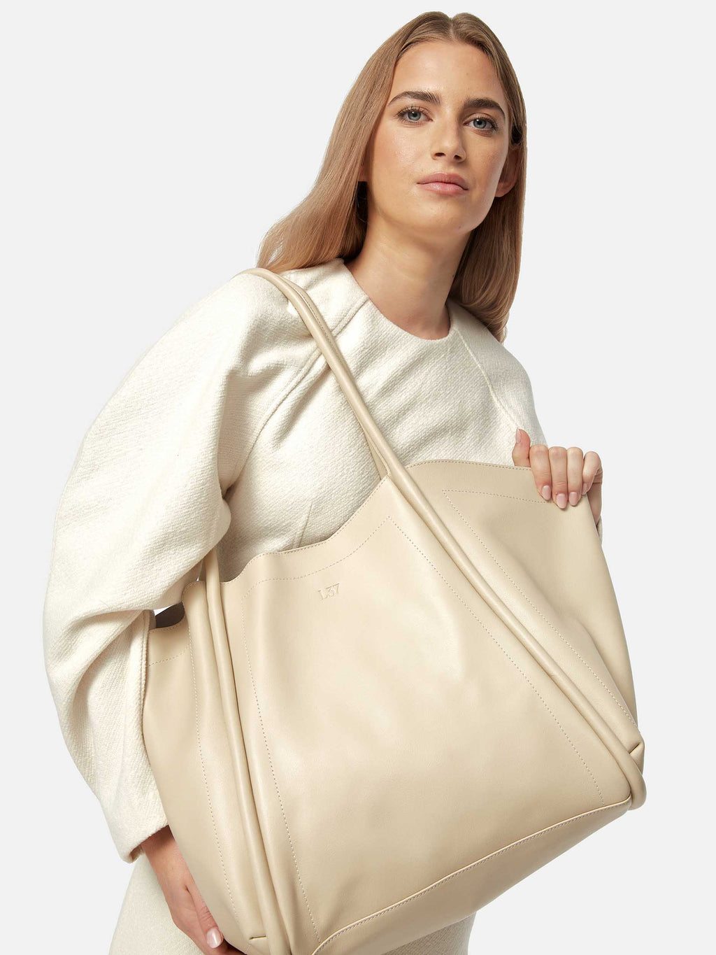 523ad6ac013bb1eb6792cafb422b6216