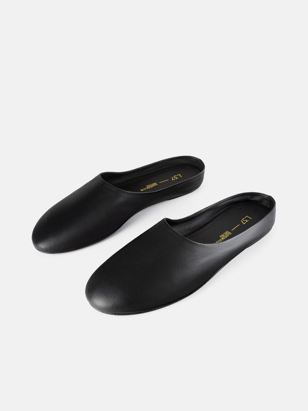 bdcc2fb12452458dc0b7bf852b27b435