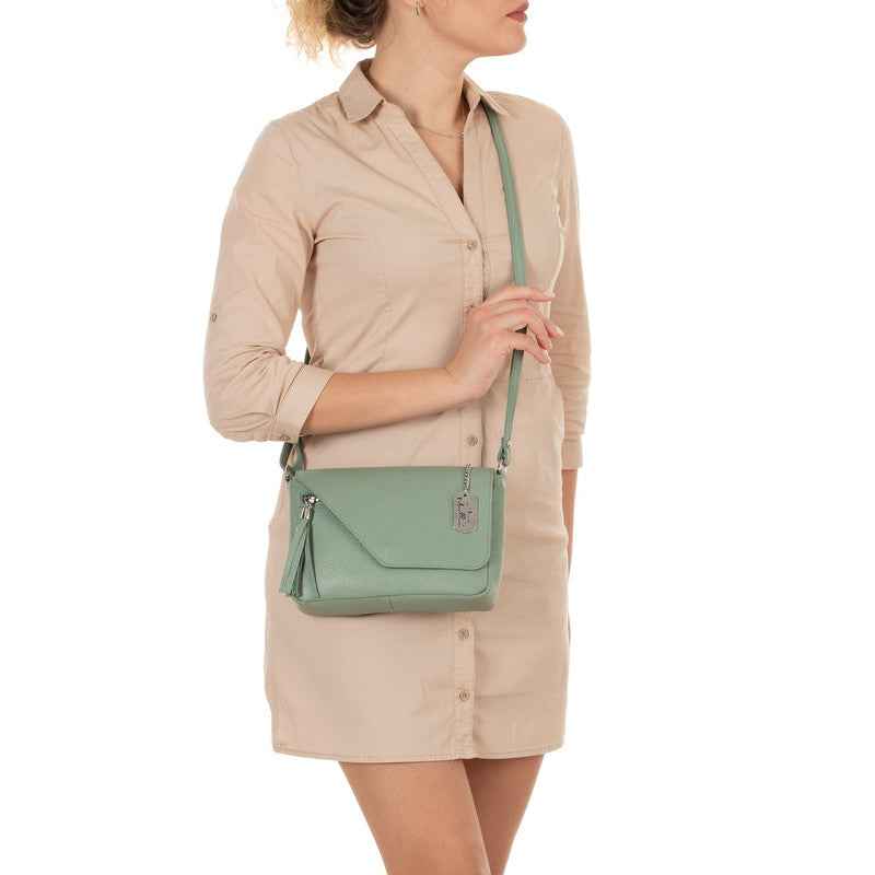 Lola- WB113375-MINT (677)