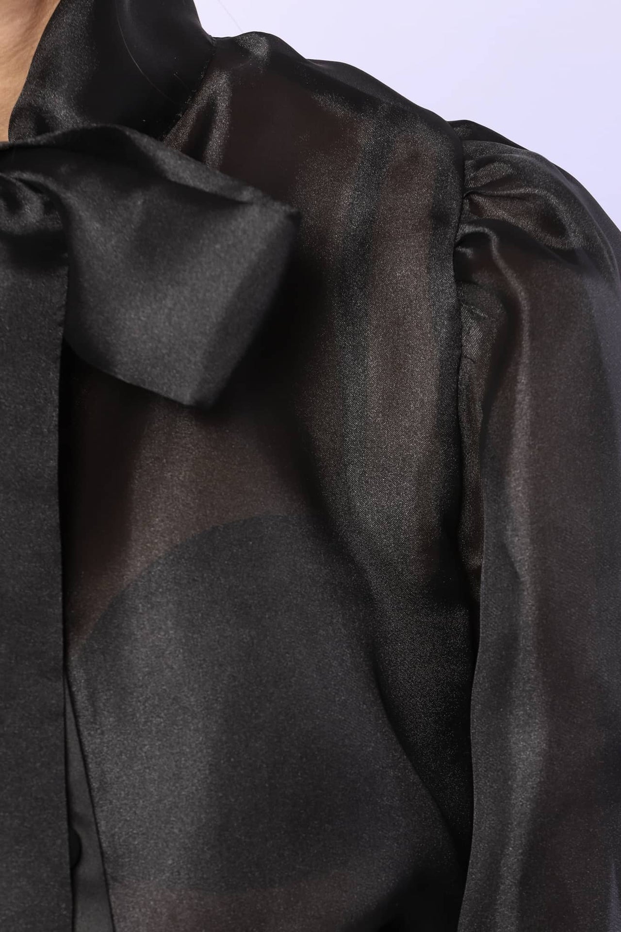 YVN ORGANZA VICTORIAN STYLE BOW SHIRT