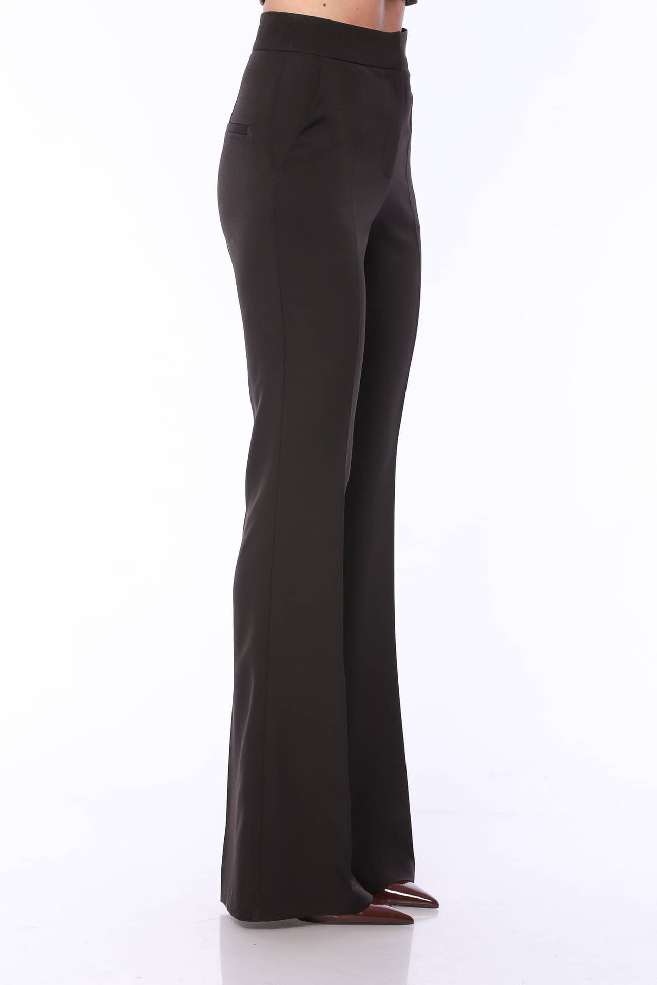 YVN Confidence Flared Pants