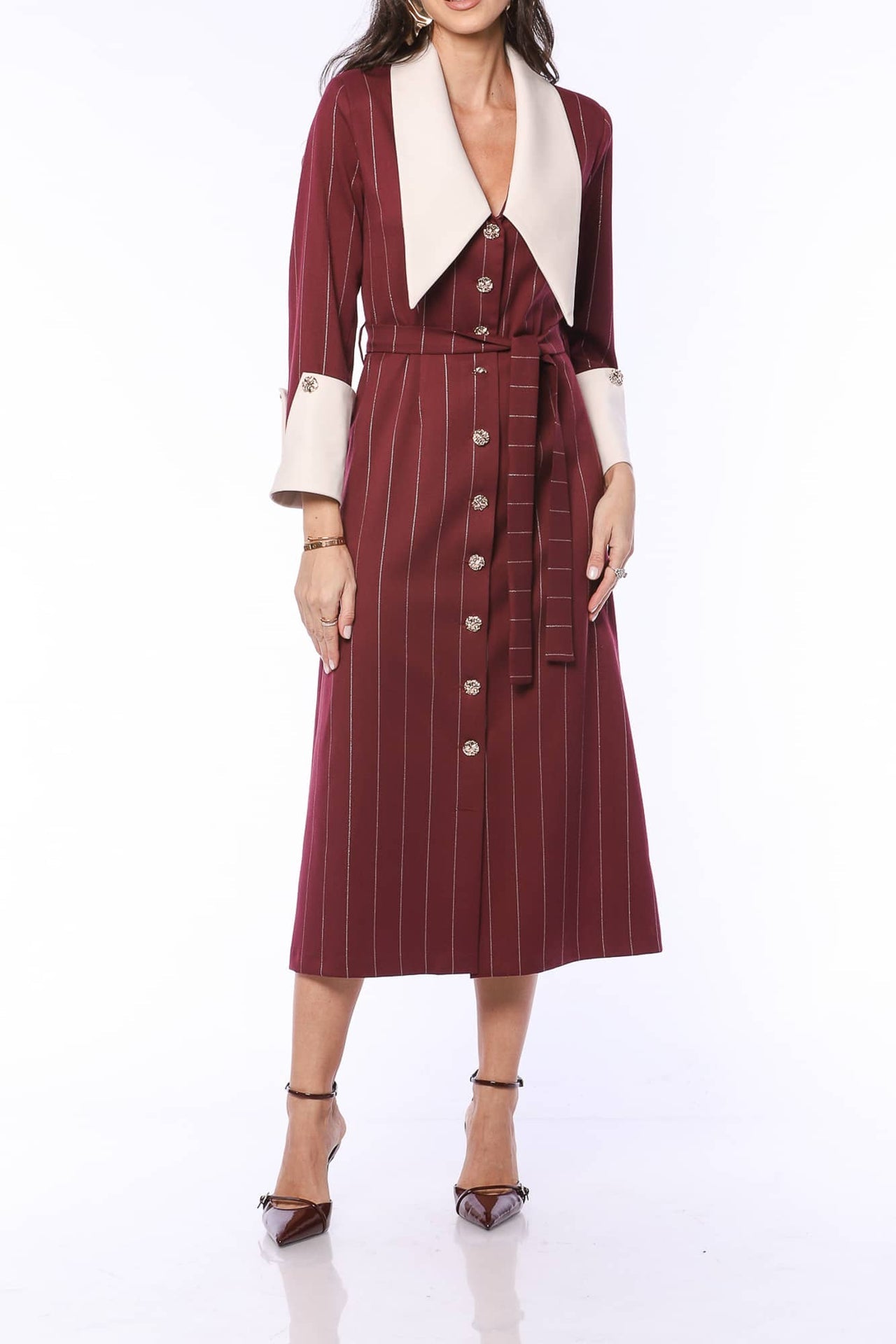 YVN Vintage Charm Pointed Collar Midi Dress