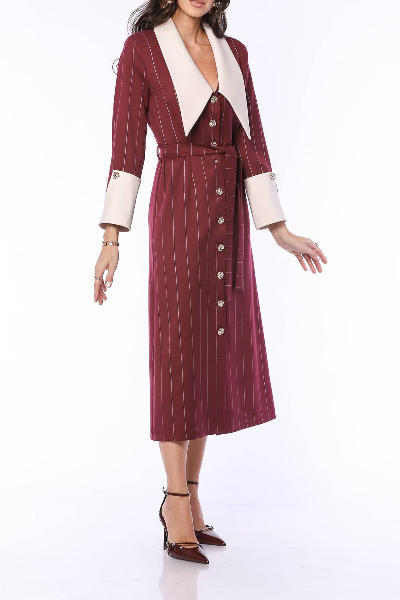 YVN Vintage Charm Pointed Collar Midi Dress