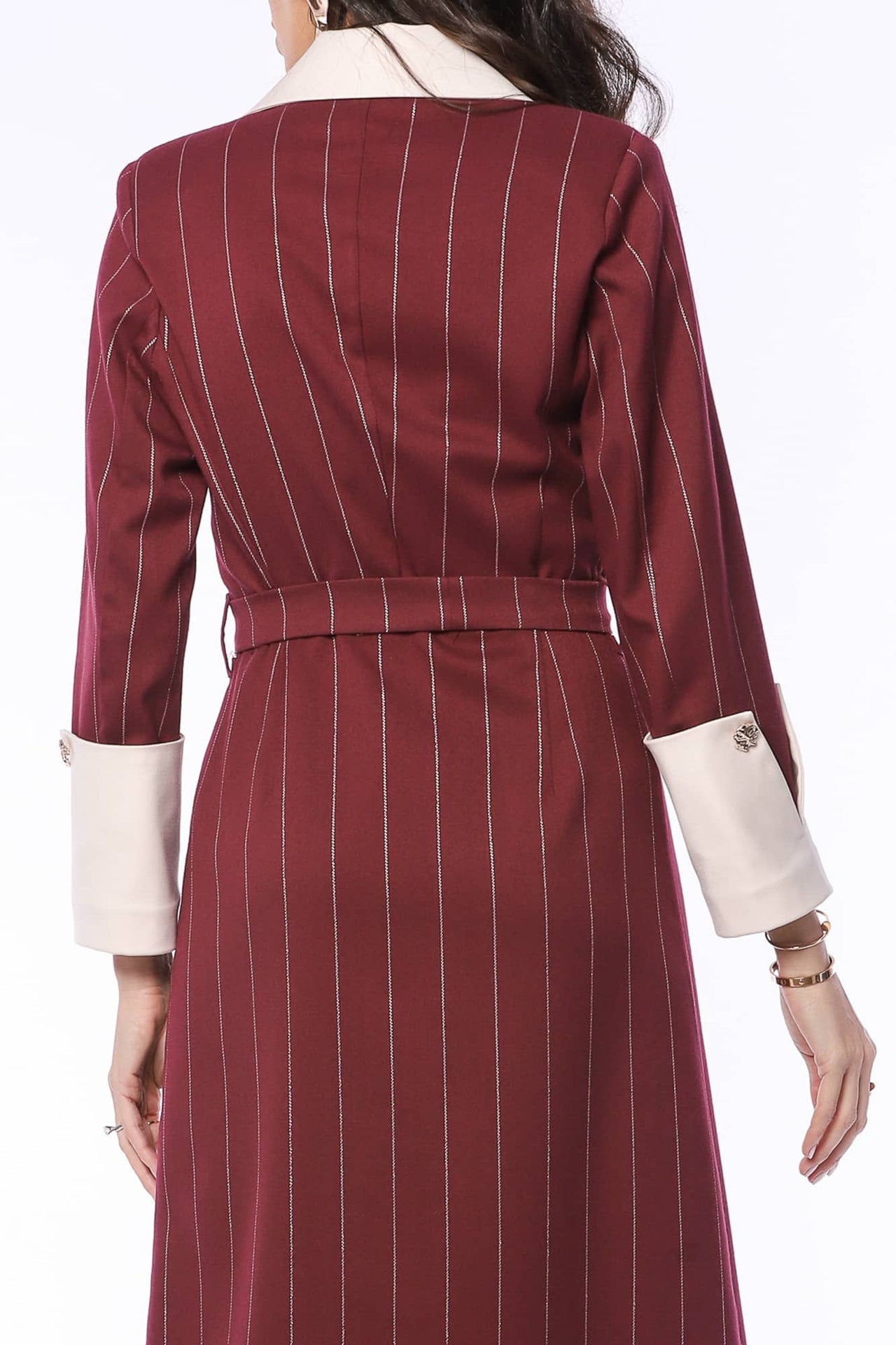 YVN Vintage Charm Pointed Collar Midi Dress