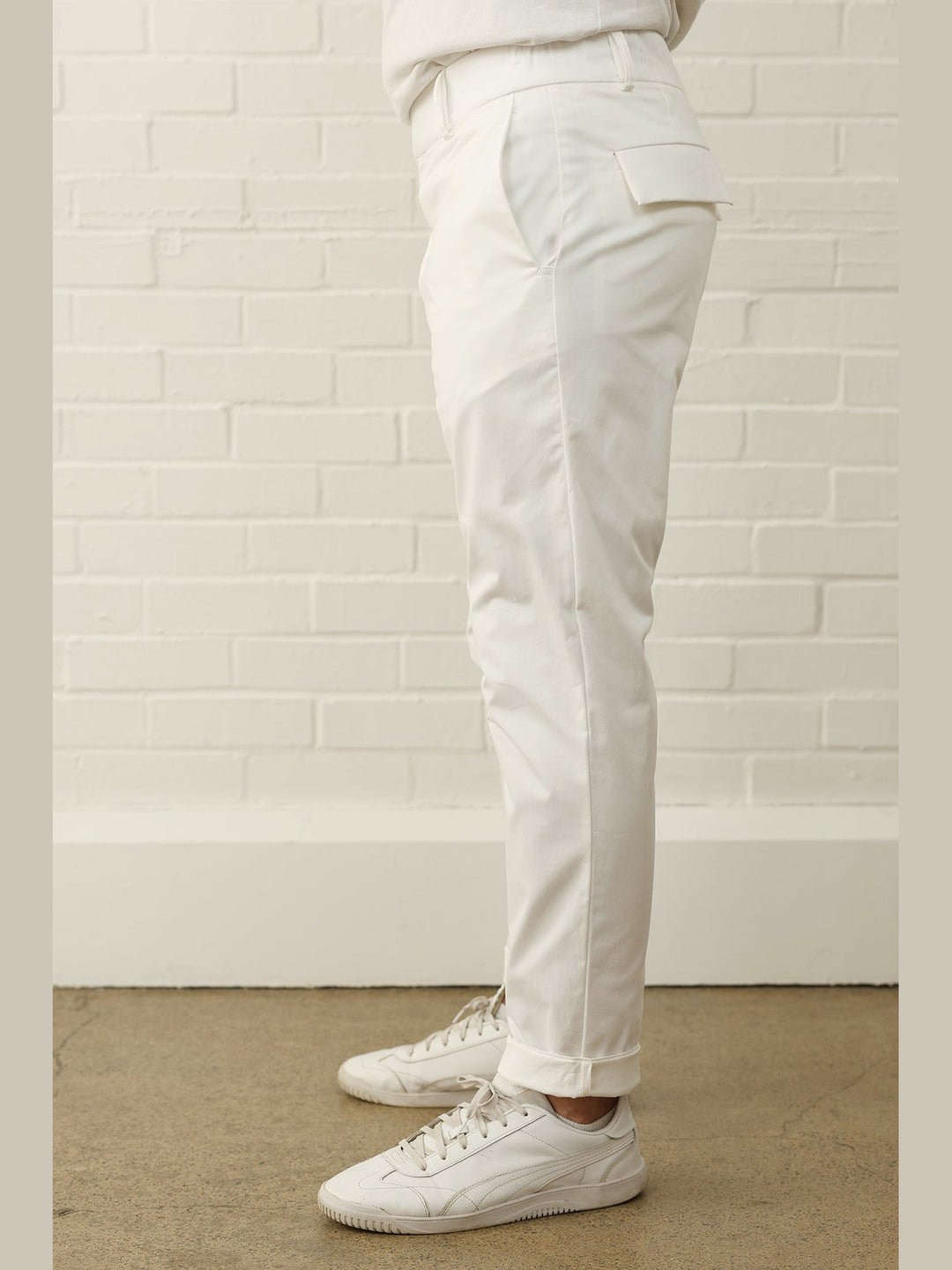 GENE - Alabaster Jude Cotton Trousers - Fashion Roots