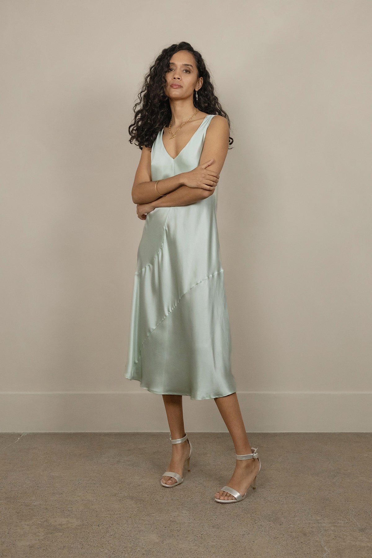 ROBE EN SOIE COL V CAMILLE 