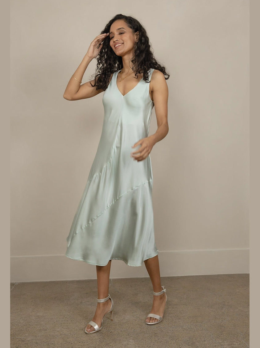 LORA GENE - CAMILLE V-NECK SILK DRESS