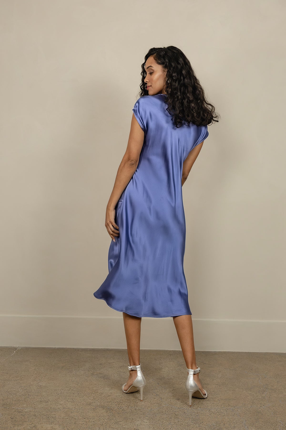 ROBE EN SOIE COUPE EN BIAIS CHLOE 