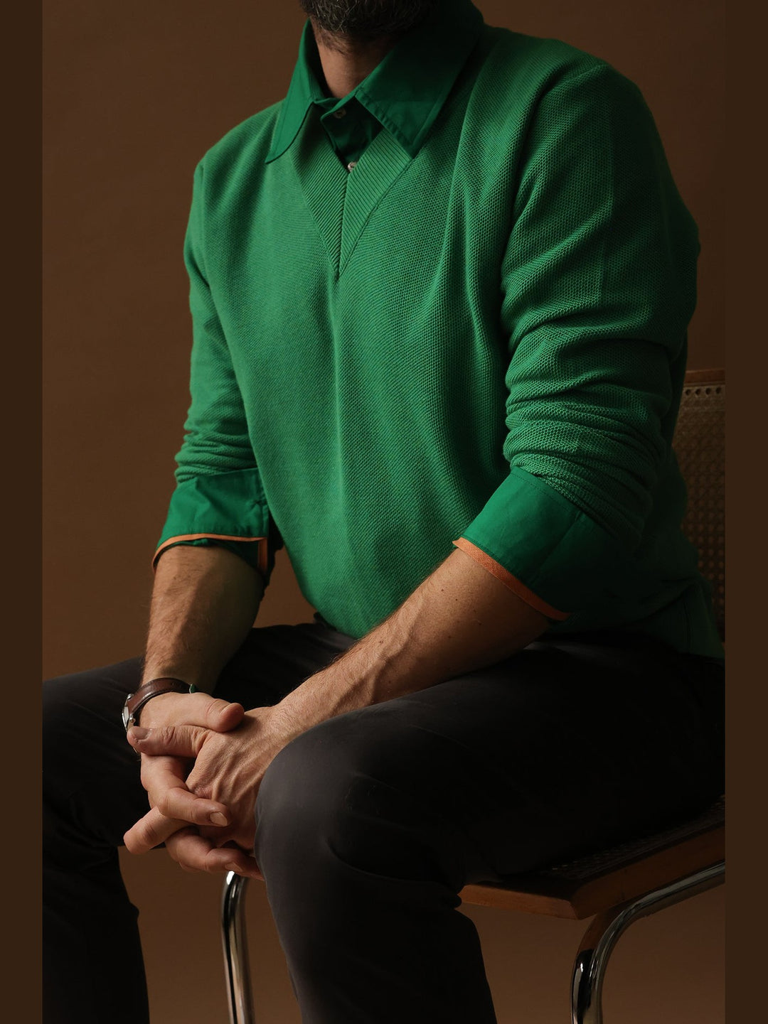 GENE - Fern Frame V-Neck Sweater - Fashion Roots