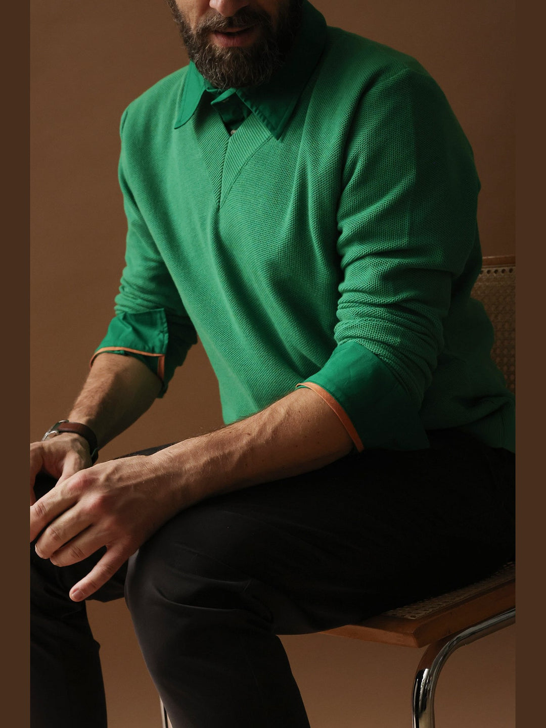 GENE - Fern Frame V-Neck Sweater - Fashion Roots