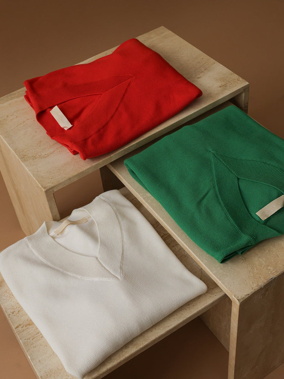 GENE - Burnt Orange Frame V-Neck Sweater - Fashion Roots