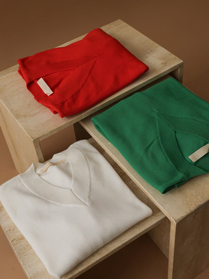 GENE - Burnt Orange Frame V-Neck Sweater - Fashion Roots