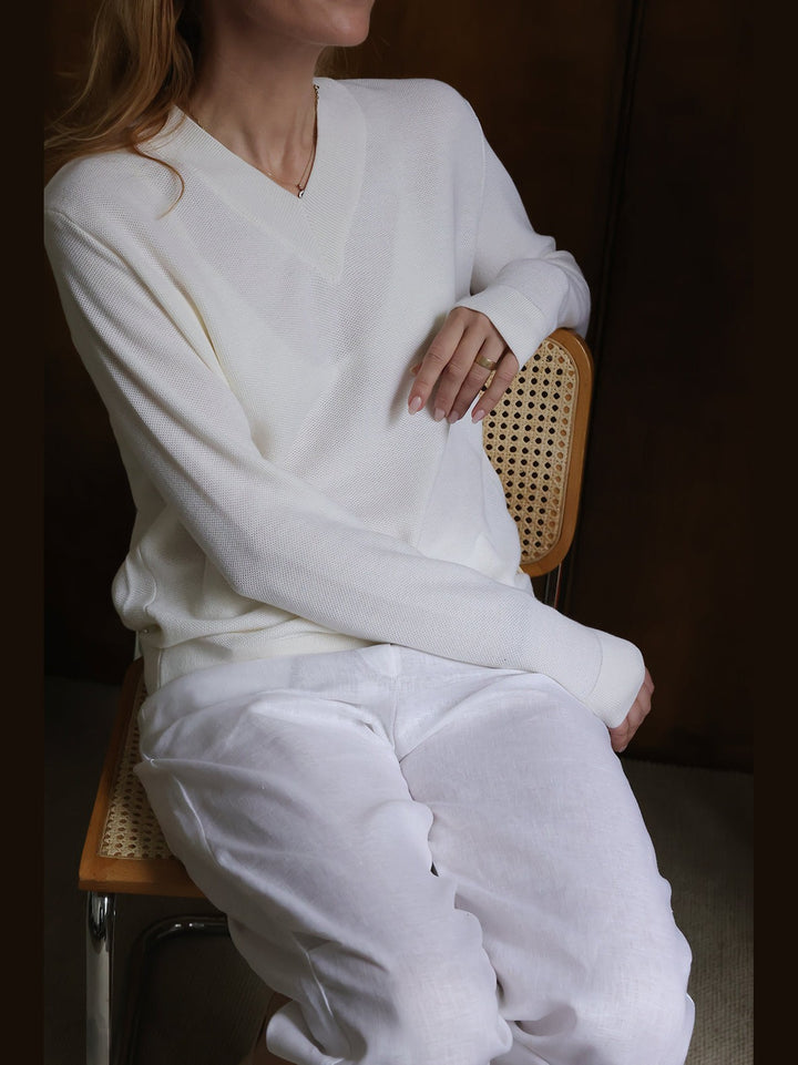 GENE - Ivory Frame V-Neck Sweater - Fashion Roots