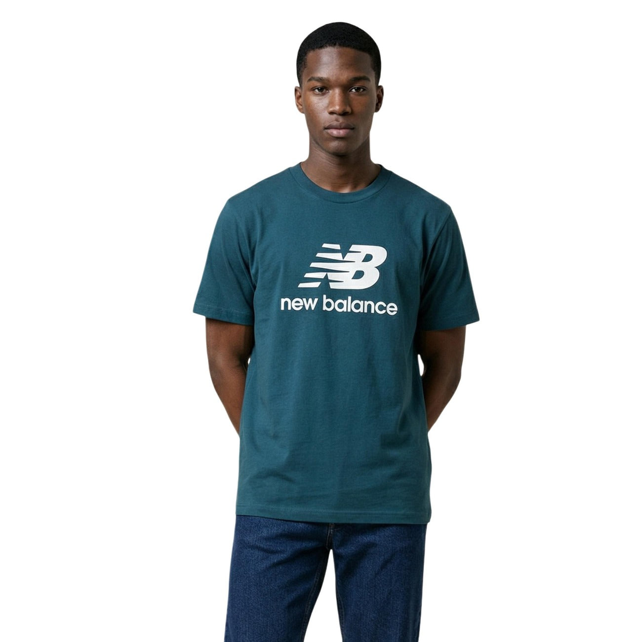 New Balance Men's T-Shirt - Stylish Comfort and Performance