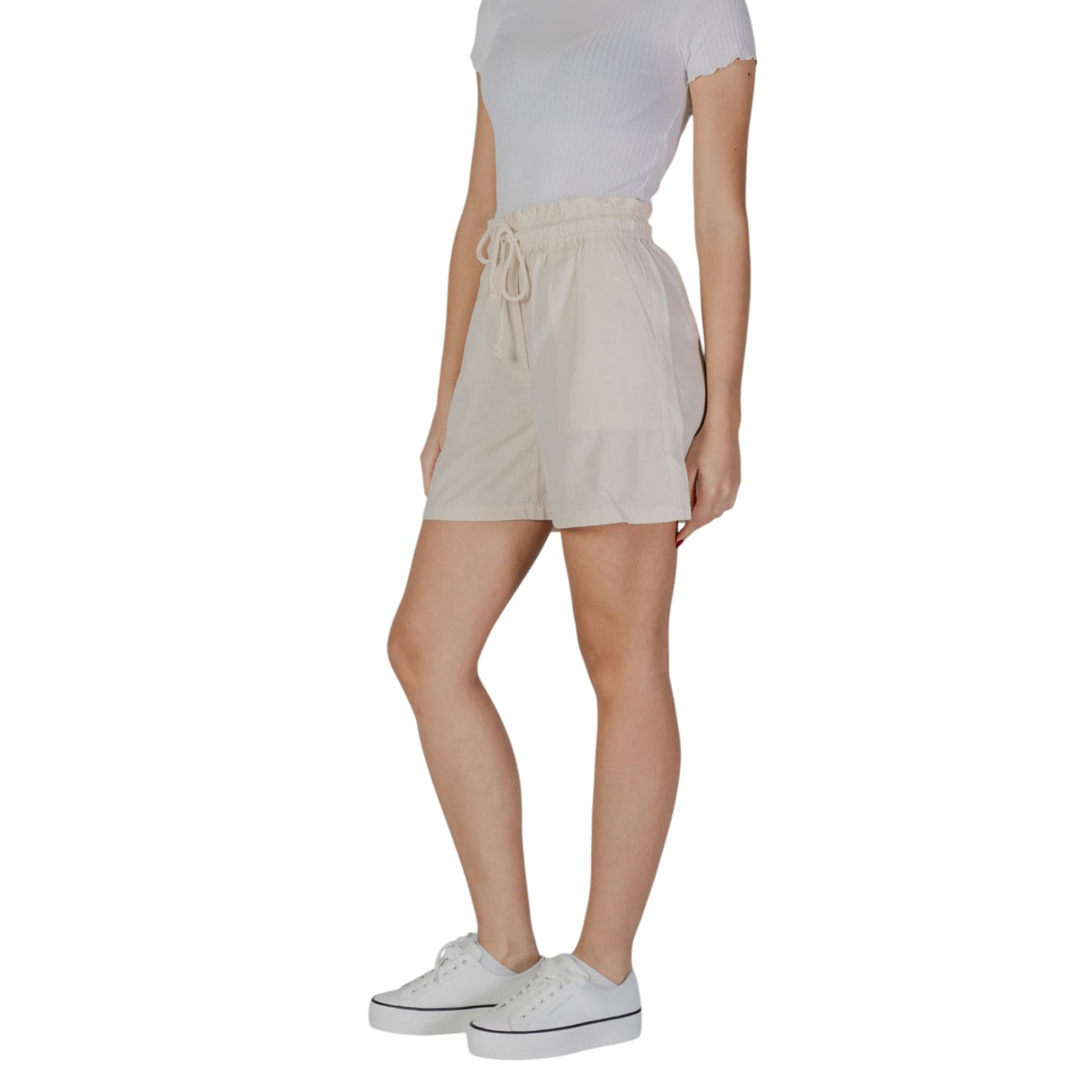 B.young - B.young  Women Short
