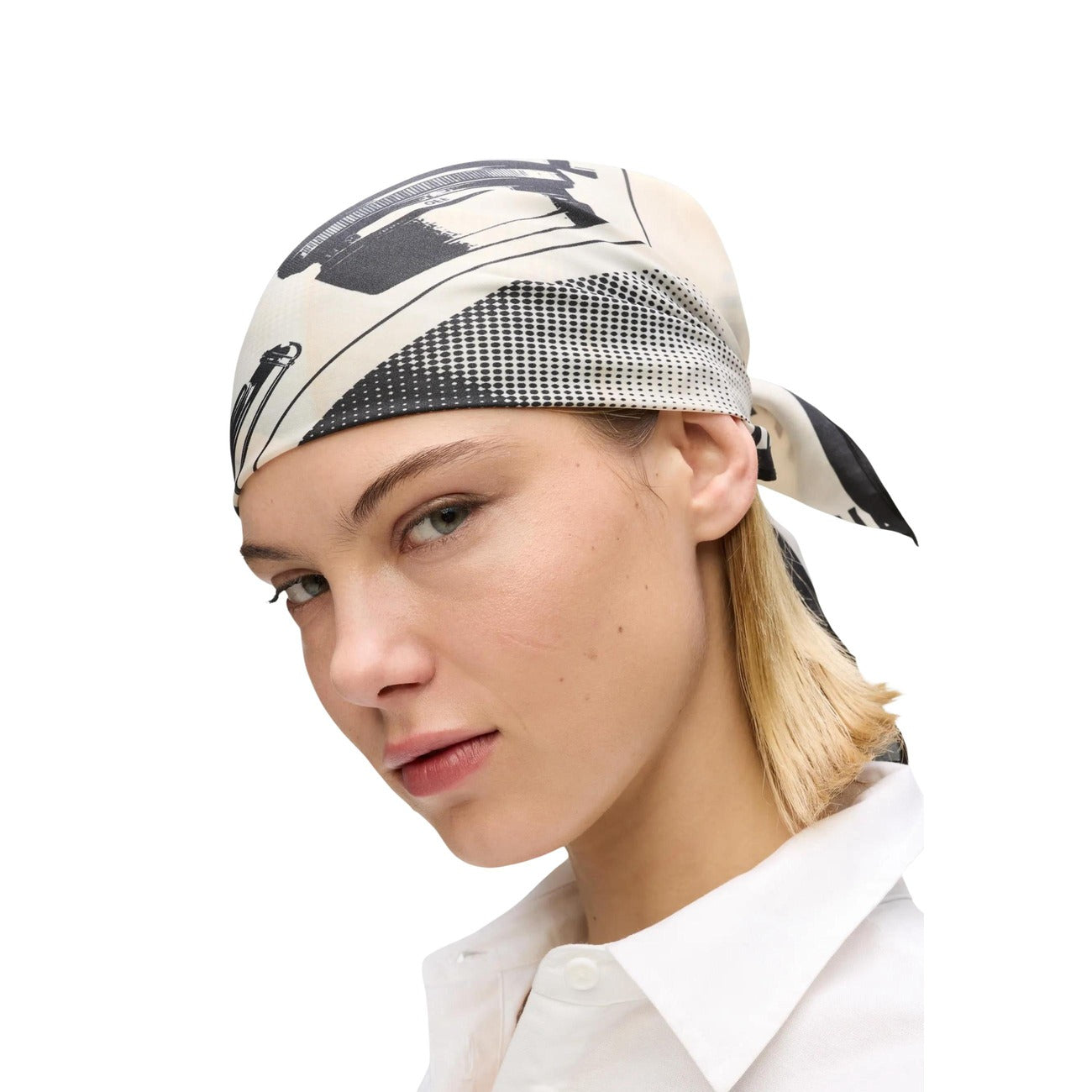 Karl Lagerfeld Jeans - Karl Lagerfeld Jeans  Women Scarve